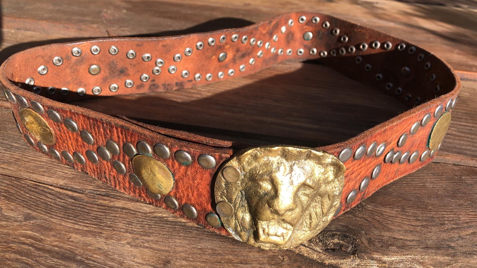 VINTAGE LION BELT Rare Women's Cast Iron Leather Studded