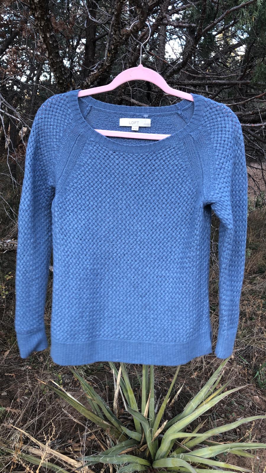 LOFT WOMENS SWEATER Blue Long Sleeve