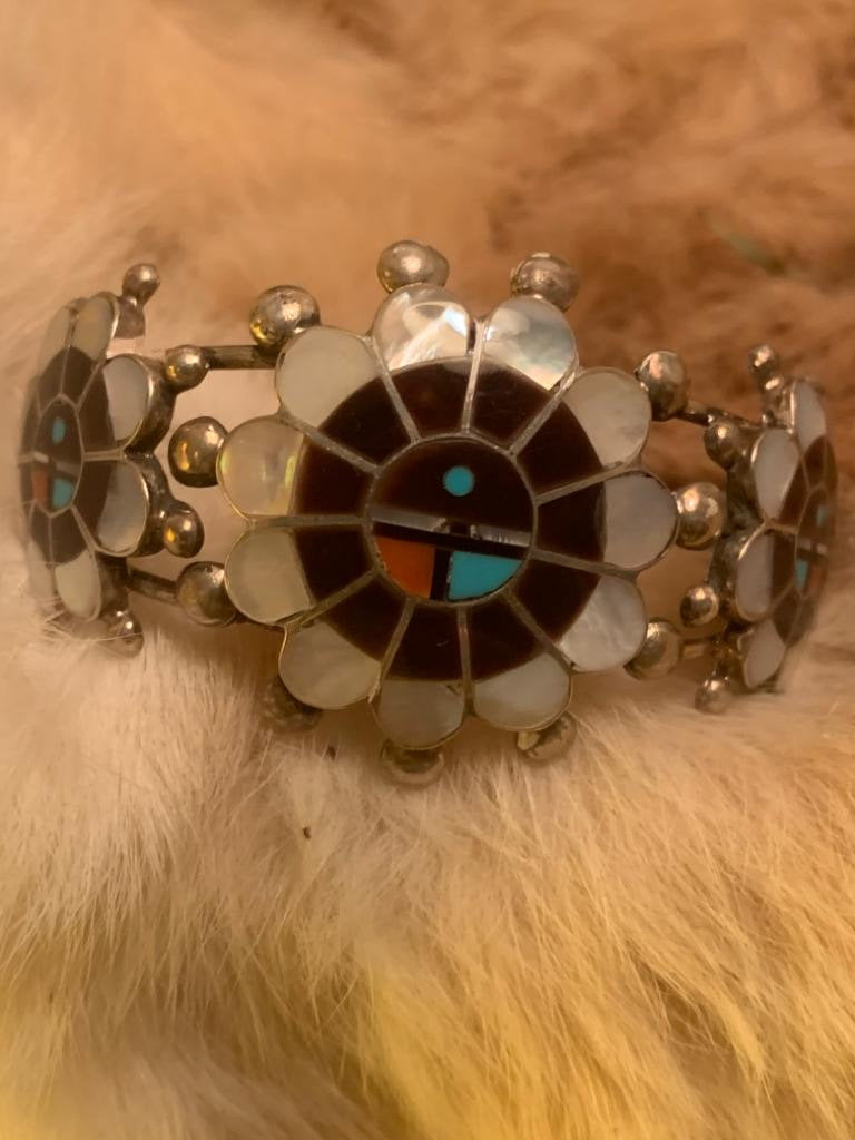 RARE VINTAGE ZUNI Cuff Stunning Bracelet